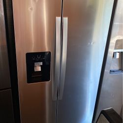 SIDE by SIDE whirlpool