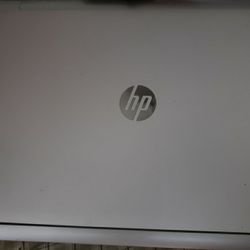 HP ENVY Touchscreen 17T-CH000 i7-1165G7 16GB RAM 1TB SSD