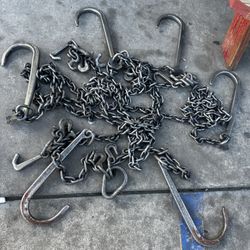 Cadena buena con esos ganchos que tiene en buenas condiciones, a buen precio