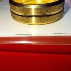 8 MENS SZ 10 RINGS. LOT 3