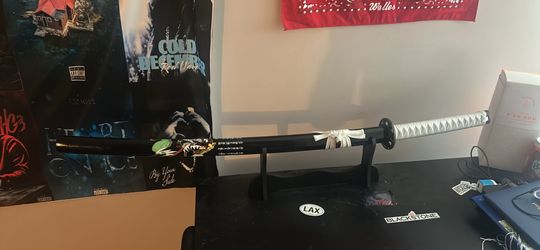 Display anime samurai sword