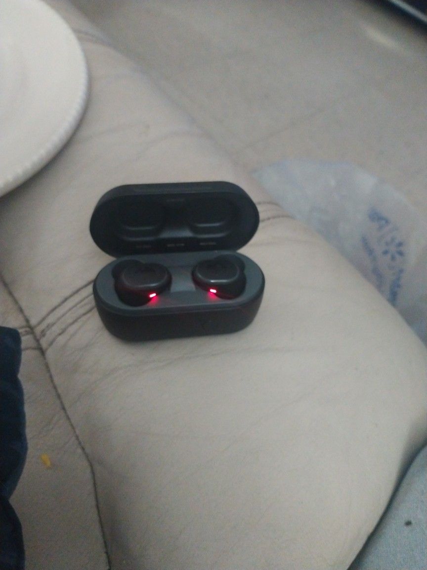 Wireless Bluetooth Headphones