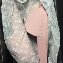 Women Restfeel Lululemon Slides 
