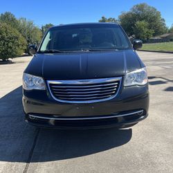 2015 Chrysler Town & Country