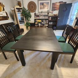 "IKEA" DINNING TABLE with 4 CHAIRS