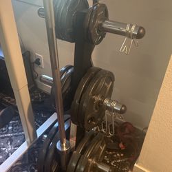 300lb Weights Set And Bench press
