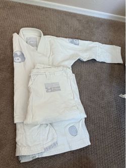 Roll in Style 🥋 2  White Panda Gi’s – Great Condition Become 3% Better Instantly (No Guarantees) 🐼