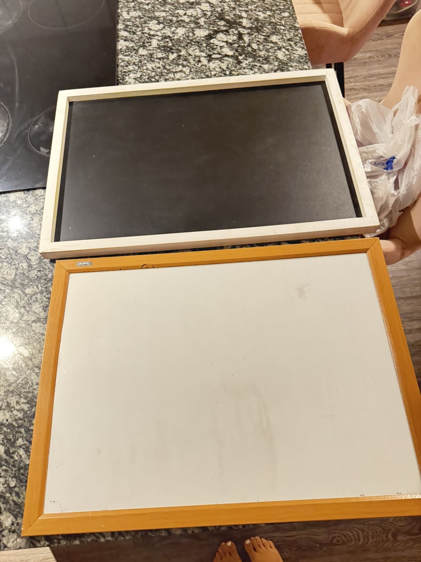 White Board/chalk Board