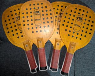 4 vintage Marcraft wooden paddleball
