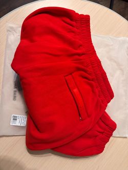 ✈️ NWT Comfrt "Airplane Mode" Sweatpants - Crimson (Size M)