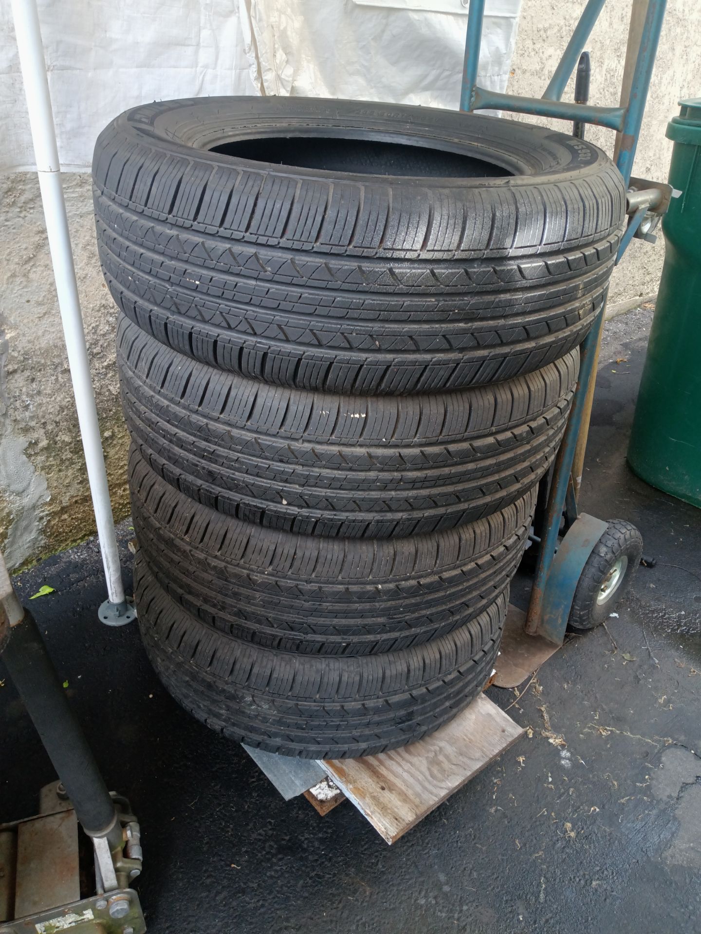 A set of Milestar tire 235/60R17