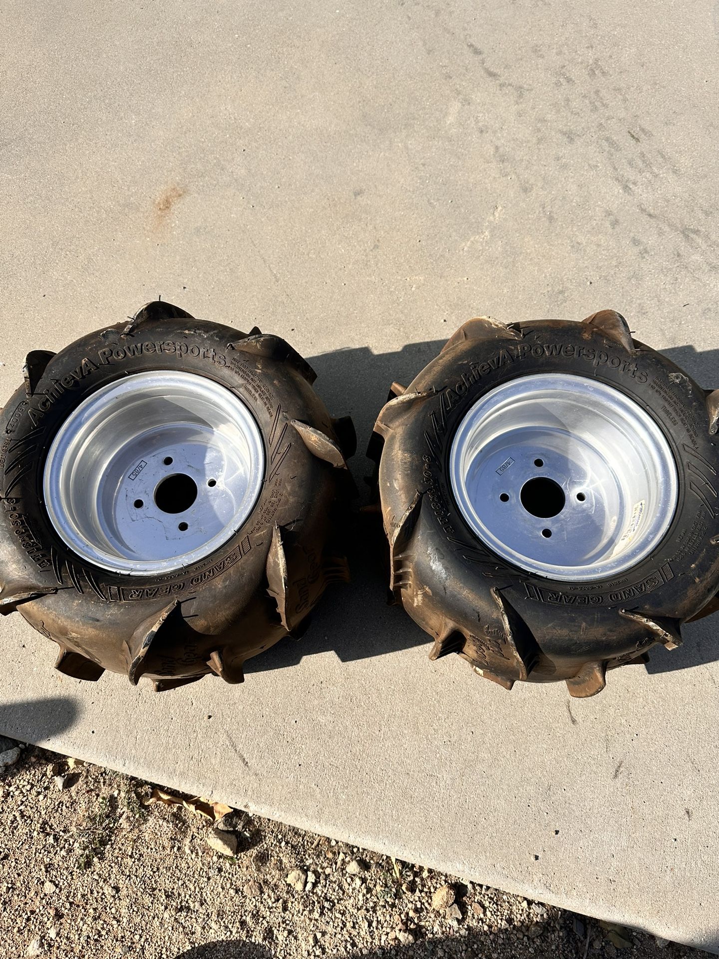 Paddle Tires