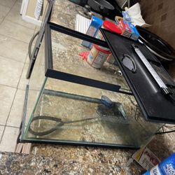 Fish Tank For Sale In Great Conditions 