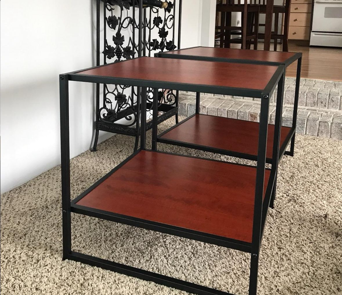 2 Zinus Minimalist End Tables