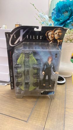 McFarlane Alien XFiles figure New
