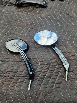 Motorcycle mirrors
