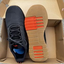 9.5 Men’s Adidas New