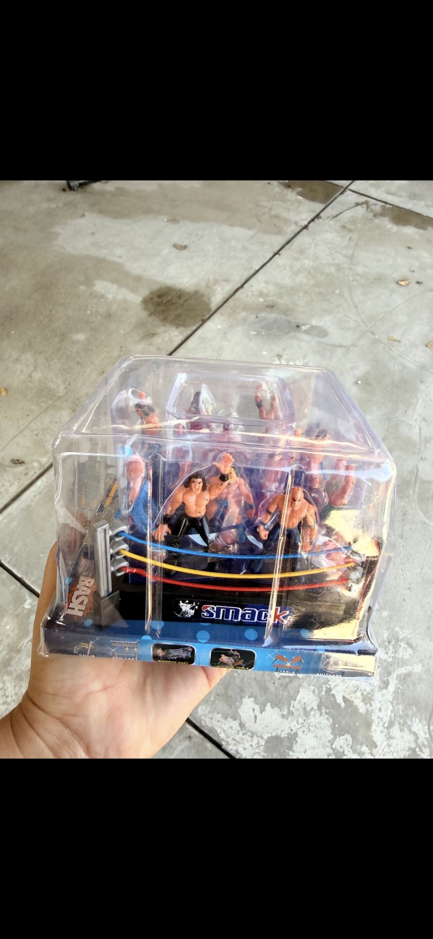 8 Dollars New Playset Toy