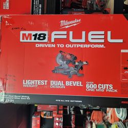 Milwaukee
M18 FUEL 18V Lithium-Ion Brushless Cordless 7-1/4 in. Dual Bevel Sliding Compound Miter Saw Kit w/One 5.0Ah Battery