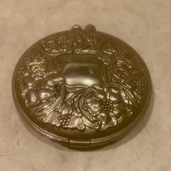 Vintage Make Up Compact Mirror 