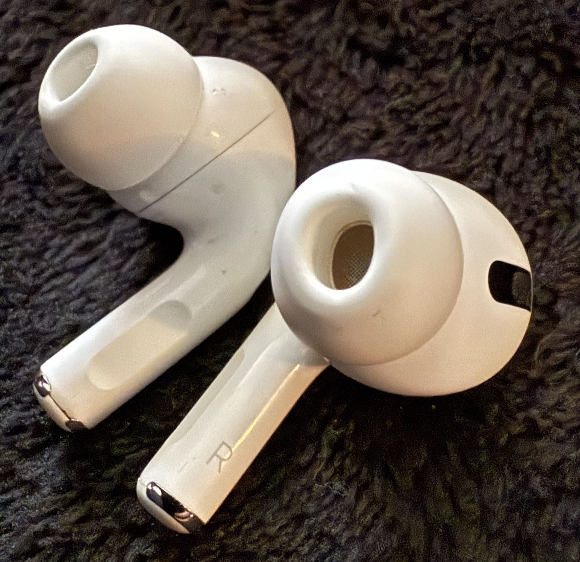 Apple AirPods Pro First Generation MWP22AM/A Custom In-Ear Wireless Headphones