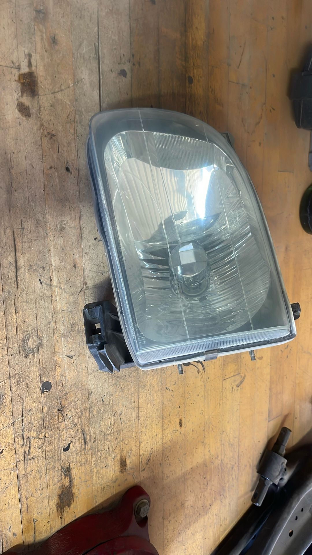Front Light Set For 2004 Toyota Tacoma Truck
