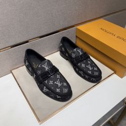 LV Men’s Leather Shoes With Box 2026 New 