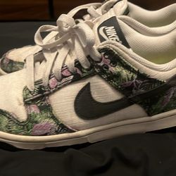 Women’s Dunk NEED GONE!!!