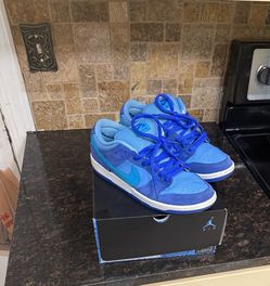 Nike sb blue raspberry size 10.5