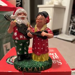 Hawaiian  Mr And Mrs Santa Figurine 