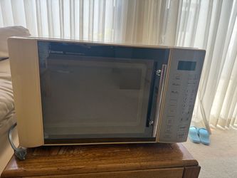 "Emerson Microwave - Fully Working - Clean