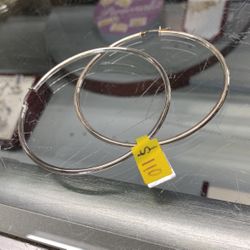 .925 Sterling Silver Earings 