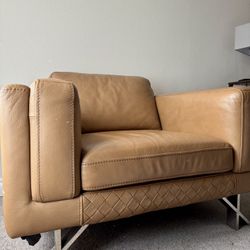 Modern Tan Leather Accent Chair – Woven Leather Detail 