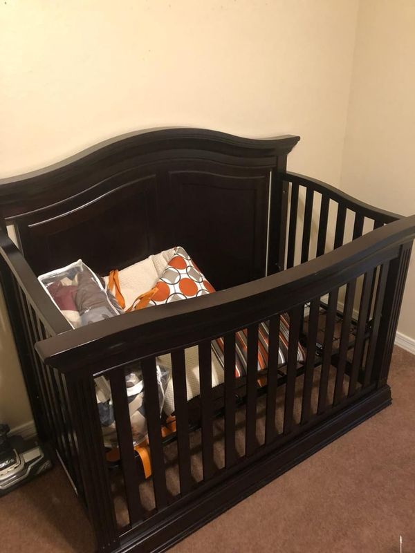 Sorelle Providence 4 On 1 Convertible Crib 200 For Sale In Mesa