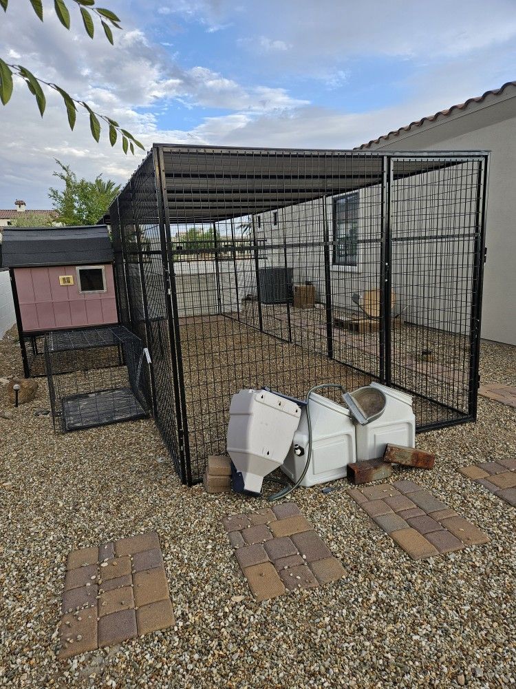 10X30 Metal Dog Kennel