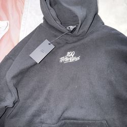 100t Sweatshirt 