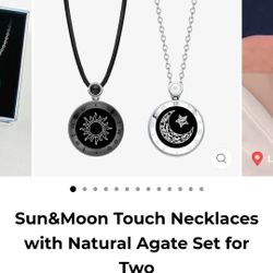 Totwoo Long Distance Necklaces (His & Hers)