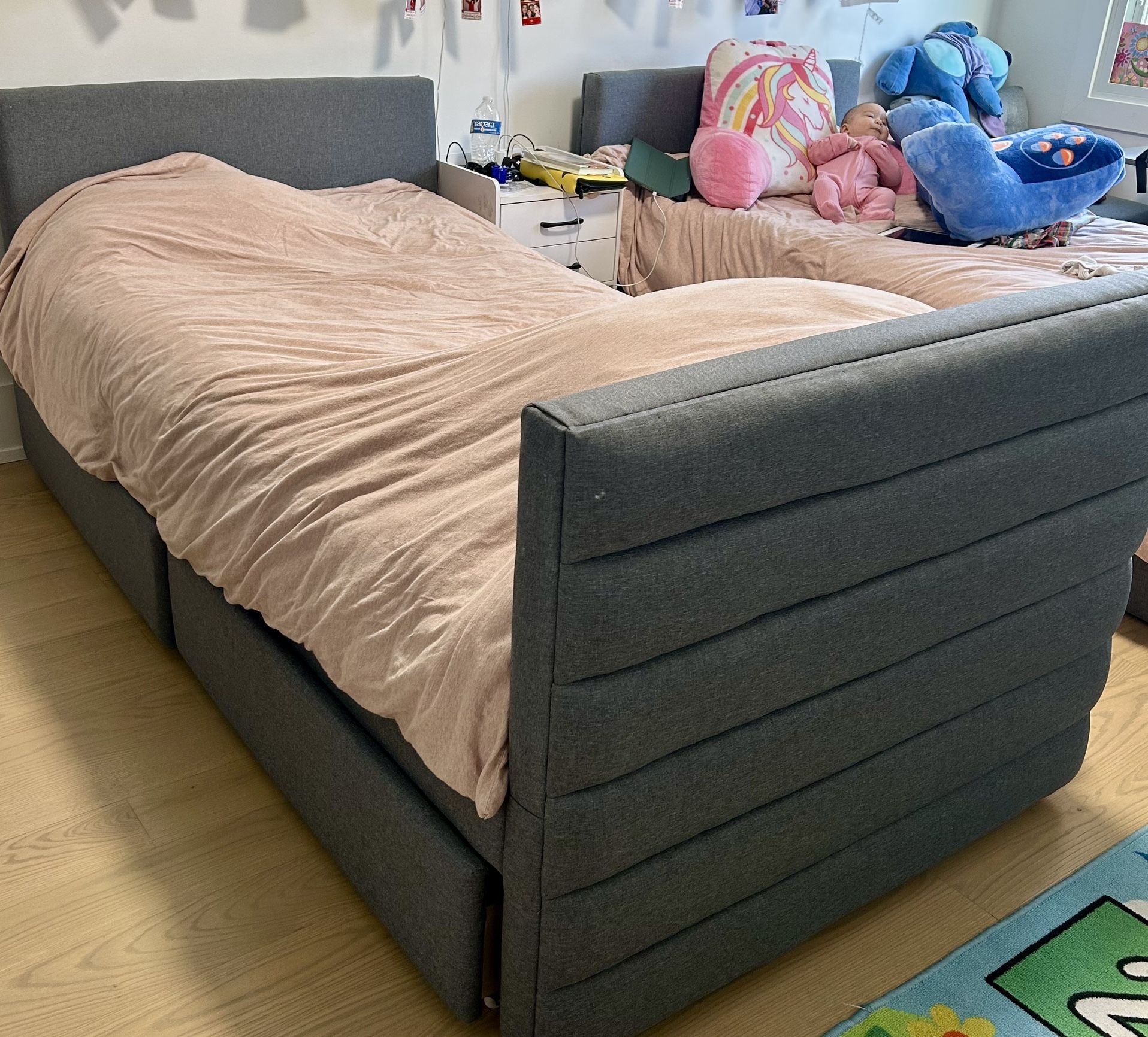 Pair Of Twin Beds With Storage