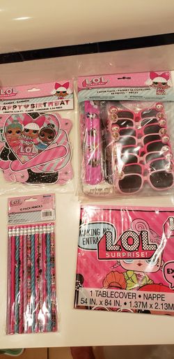Lol party pack lot if 4. Banner ,tablecloth, 12 pencils and 48 piece party pack