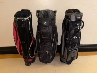 3 different brand golf bags in excellent condition, the selling price is not negotiable