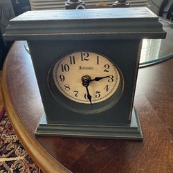 DO YOU LIKE ANTIQUE CLOCKS
