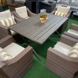 Brand New Patio Set 7 Pcs 