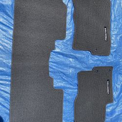 Gray Nissan Frontier Floor Mats