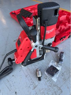 13 Amp 1-5/8 in. Magnetic Drill Kit in like new condition $1,450