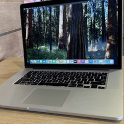Apple MacBook Pro 15” Retina i7/16GB/500GB SSD $350 