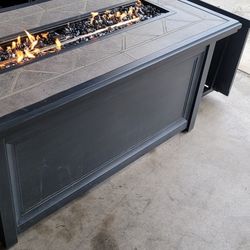 44" Propane Fire Pit Used Once Sells For 499 Tank Included 