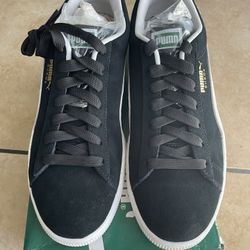 New Black Puma Suede Classics Size 9