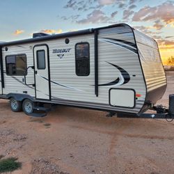 2016 Keystone Hideout 23 Ft Trailer