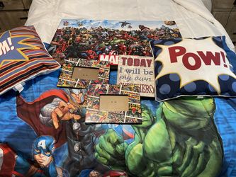 Marvel Set - Twin Size Bed Sheet, Canvas Marvel Poster, Three Frames, & Two Pillows 