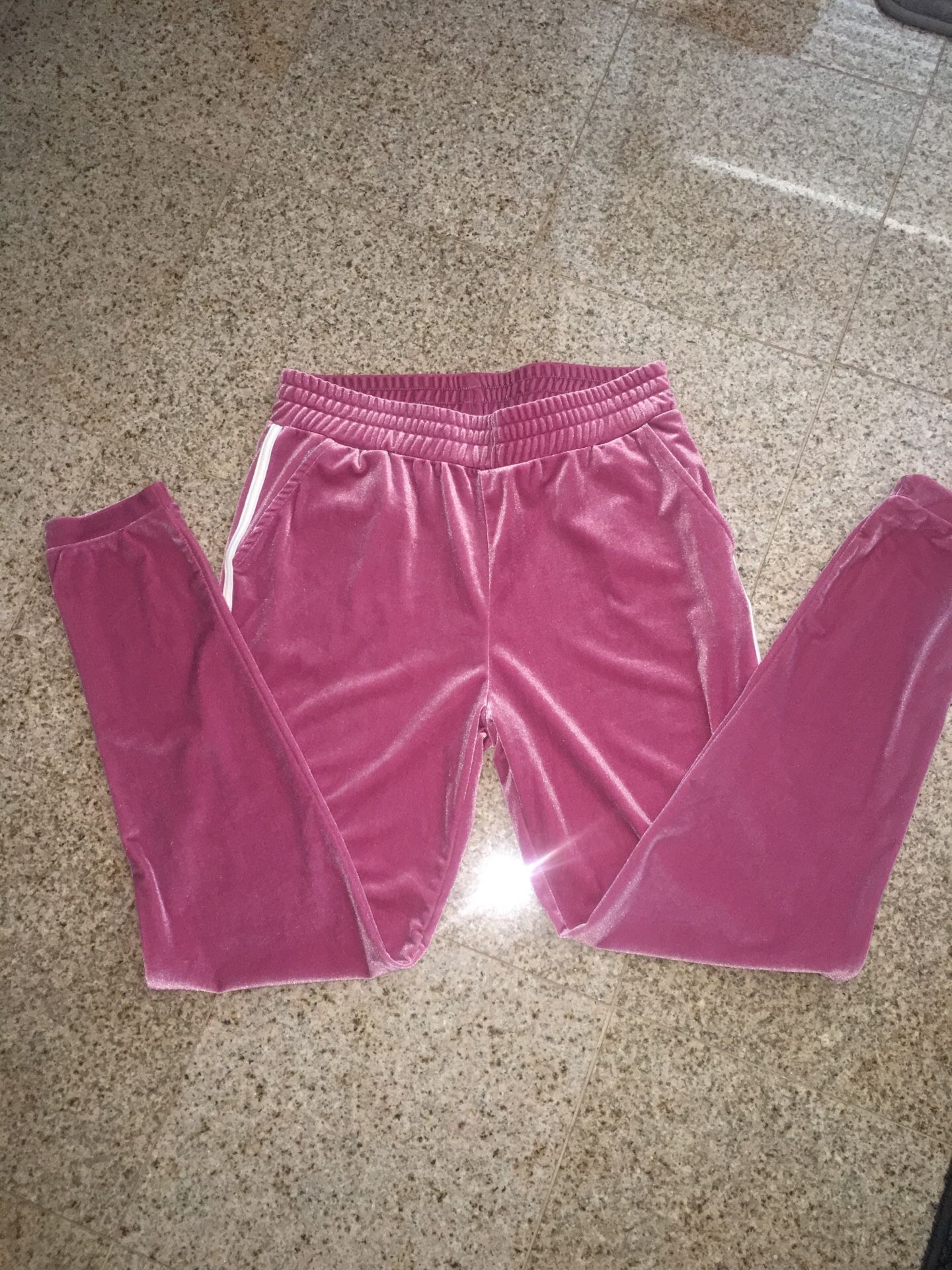 Women’s joggers size medium